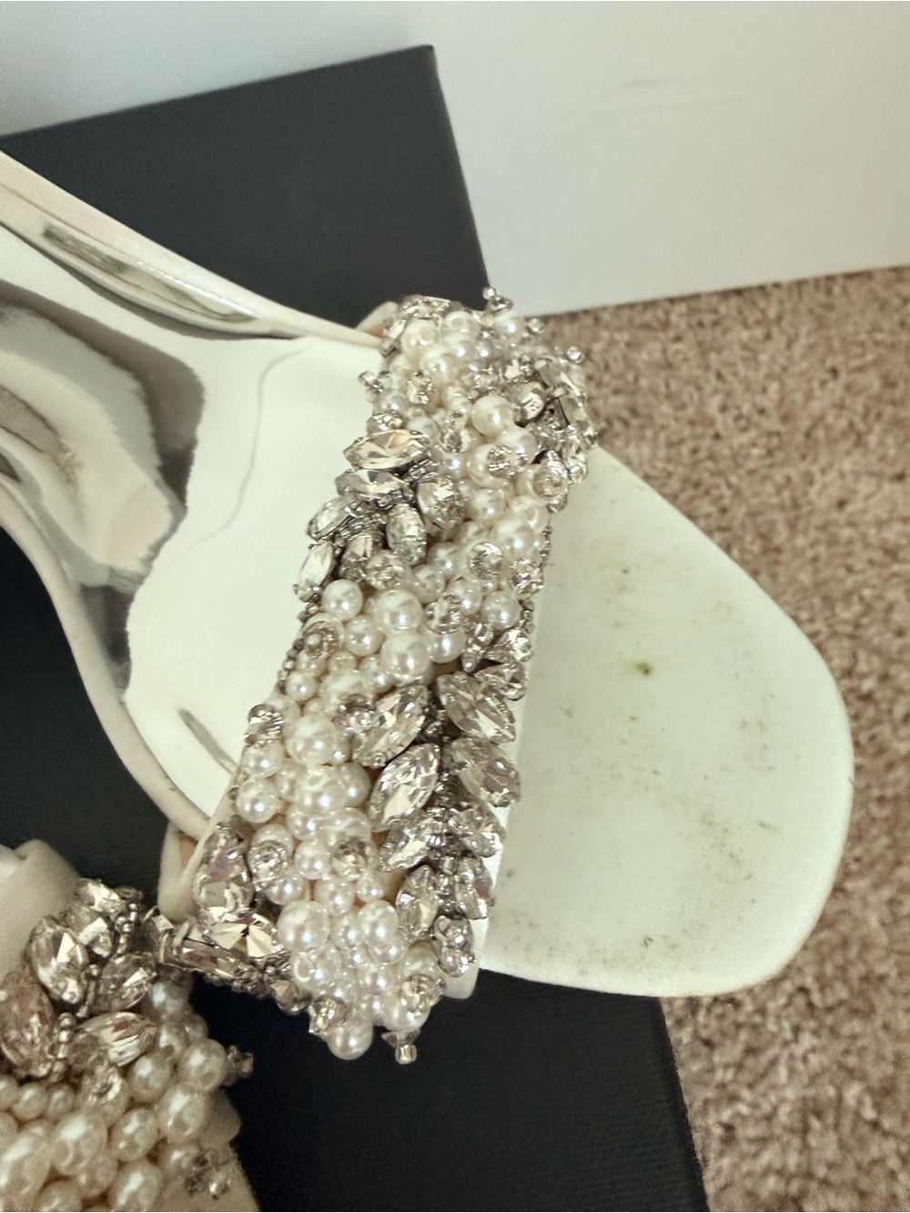 EUC Badgley Mischa Clara Satin Heels 7.5 - Picture 9 of 10